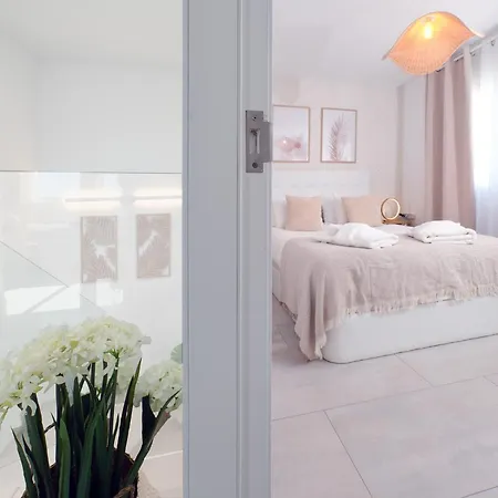 Marina Oasis-private Pool, Air-con, Sat Tv Playa Blanca (Lanzarote)